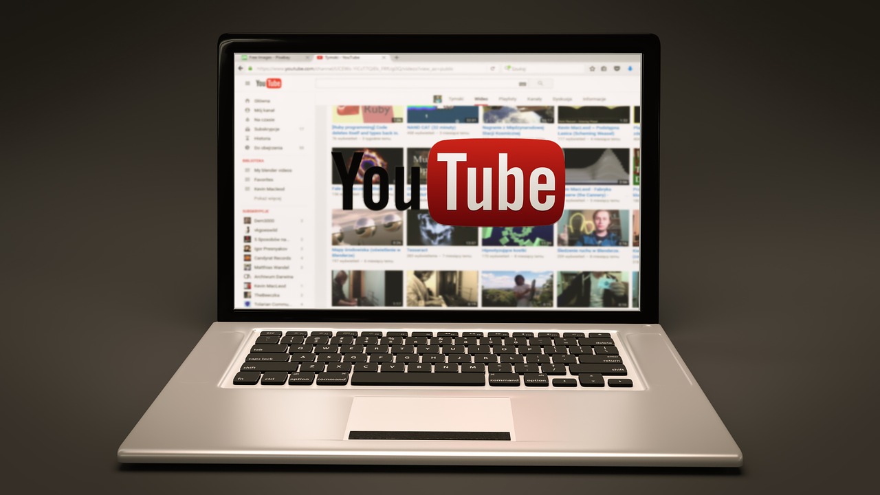 YouTubeで会社説明会を動画配信する活用法【2020年注目】